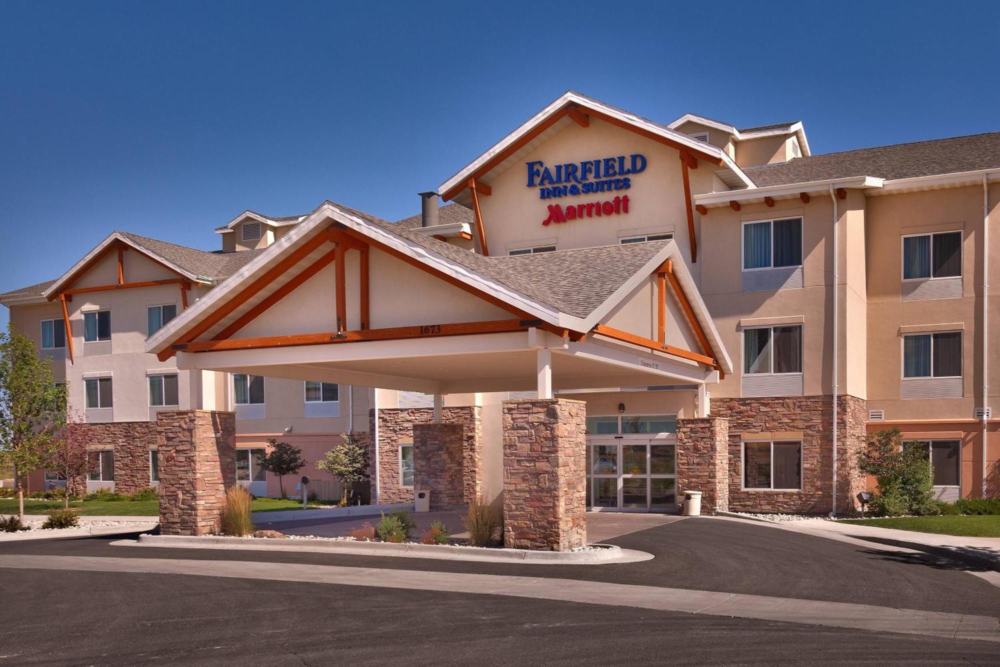 Fairfield Inn And Suites By Marriott לאראמי מראה חיצוני תמונה